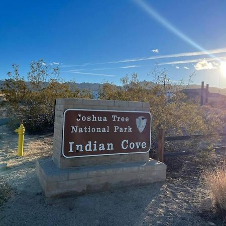 Joshua Tree National Park - Cozy Palms Getaway Lägenhet Twentynine Palms Exteriör bild